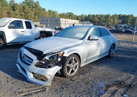 2016 Mercedes-Benz C 300 Sport 4Matic из США, поврежденный, VIN 55SWF4KBXGU141893